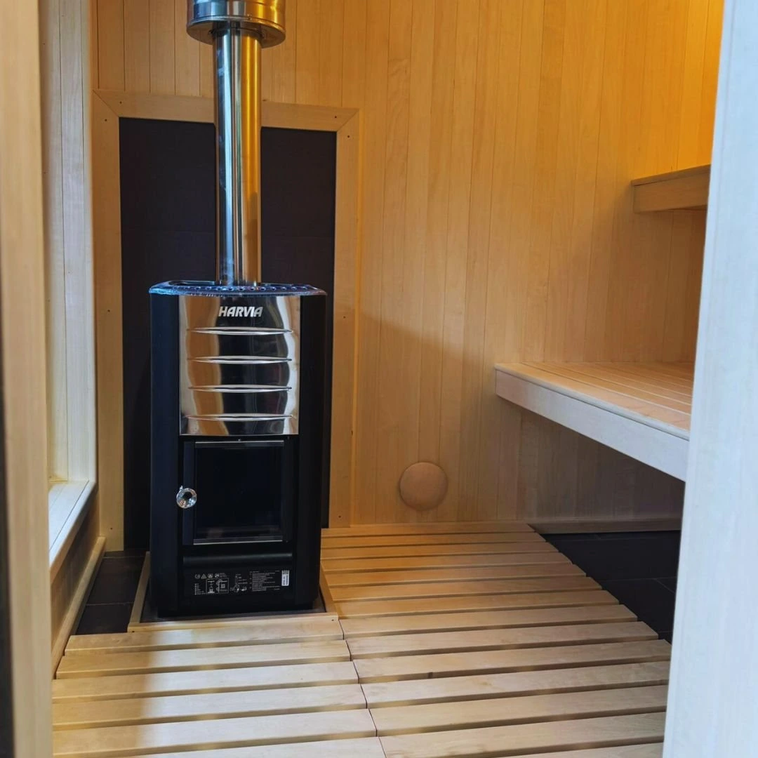 Harvia-kachel in de sauna